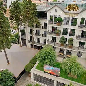  Hotel Mandarin Club House